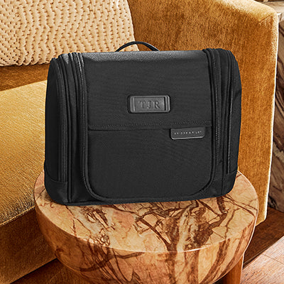 Briggs & riley baseline deluxe toiletry kit on sale